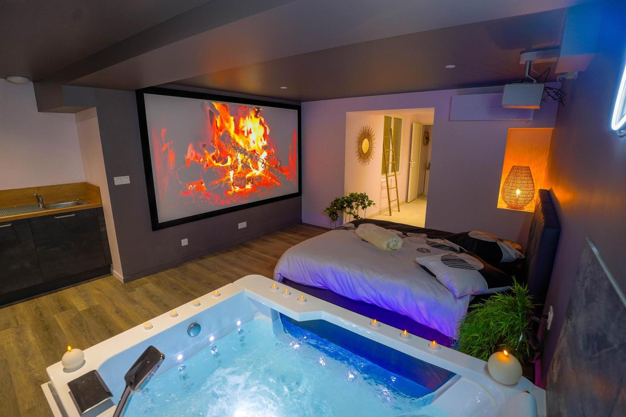 Apartment Balneo Et Cinema Le Saona *